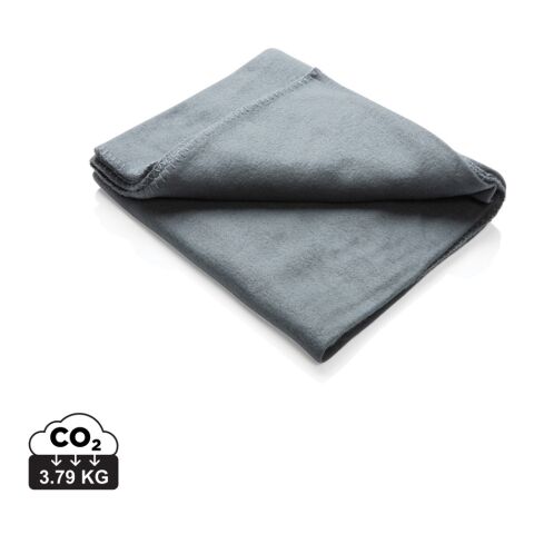 Couverture polaire dans une pochette