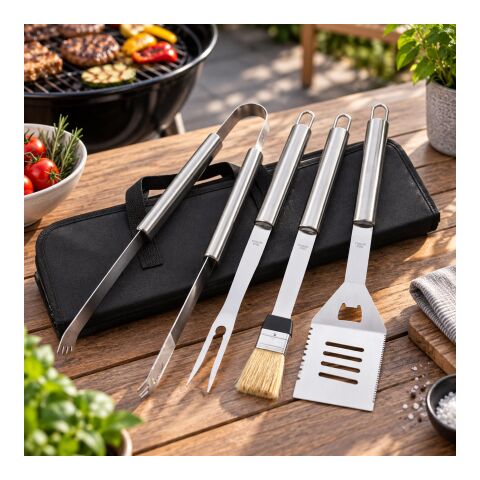 Set barbecue dans une pochette zippée en nylon noir