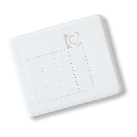 Taquin en plastique blanc | sans marquage | non disponible | non disponible