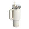 Stanley Quencher® ProTour 1180 ml gobelet à paille isolé en acier inoxydable recyclé Crème