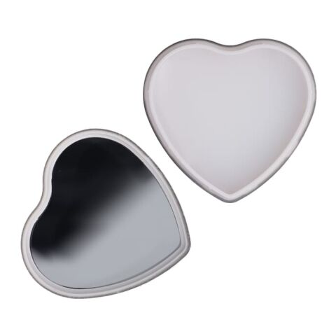 Baume à lèvres plat métallique en forme de cœur Argent | sans marquage | non disponible | non disponible