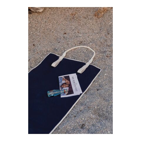 VINGA Tapis de plage en toile recyclée AWARE™ Volonne bleu-blanc cassé | sans marquage | non disponible | non disponible | non disponible