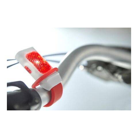 Lampe à vélo. rouge | sans marquage | non disponible | non disponible