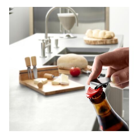 Porte-clés avec décapsuleur. argent | sans marquage | non disponible | non disponible