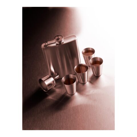 Boîte cadeau avec une flasque argent | sans marquage | non disponible | non disponible