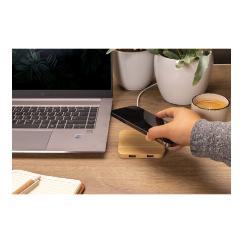 Chargeur sans fil 10W et avec ports USB en bambou FSC® marron | sans marquage | non disponible | non disponible