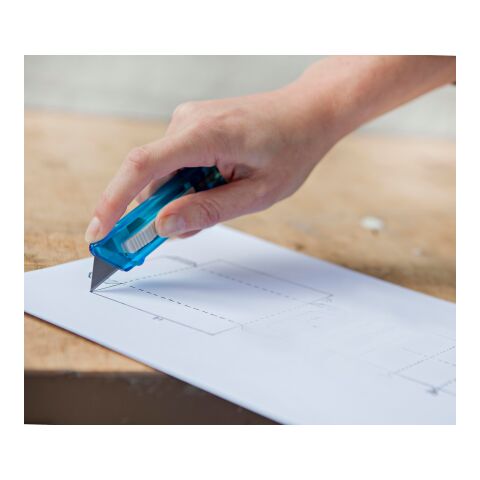 Cutter publicitaire en plastique translucide bleu | sans marquage | non disponible | non disponible