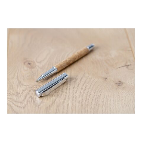 Parure en liège marron | sans marquage | non disponible | non disponible