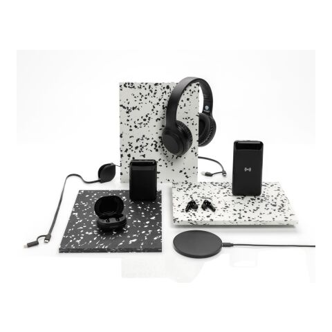 Chargeur induction 10W en plastique recyclé RCS noir | sans marquage | non disponible | non disponible