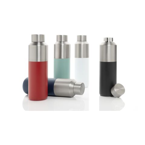 Bouteille d'eau 600ml en acier recyclé certifiée RCS Fluid noir | sans marquage | non disponible | non disponible